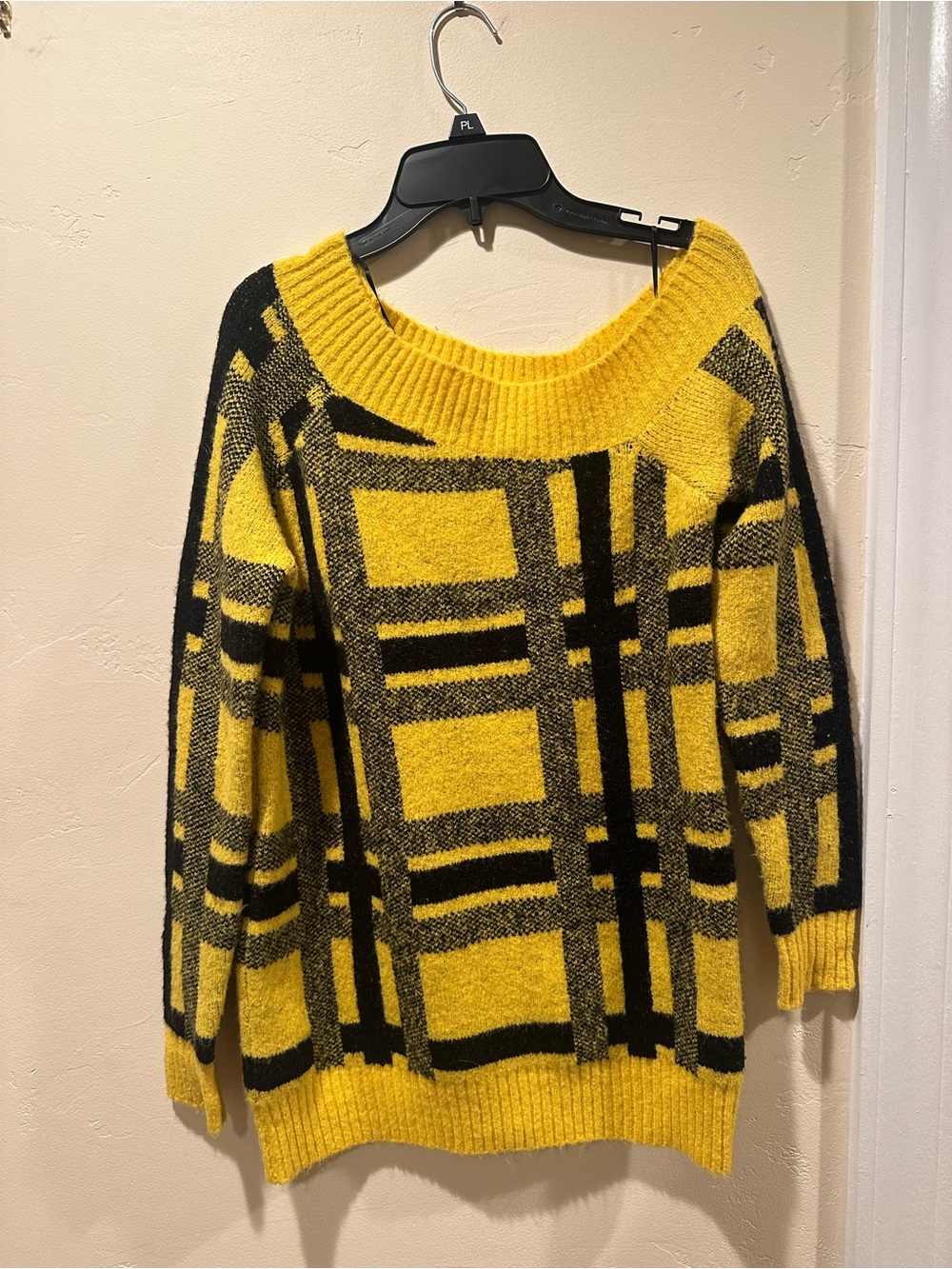 Tularosa Yellow & Black Plaid Off-the-Shoulder Sweater